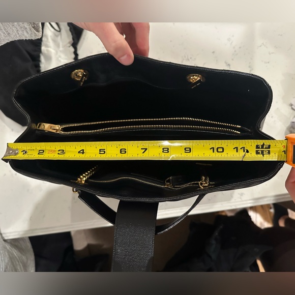 Saint Laurent Tote - Picture 11 of 11